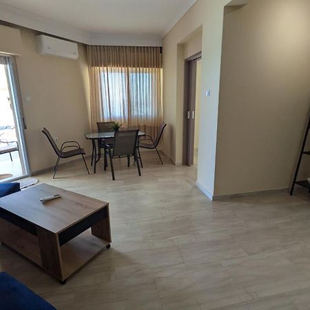 Beachfront Apartment Nea Moudania Exterior foto