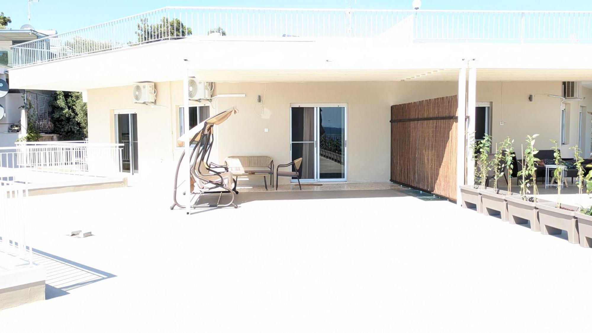 Beachfront Apartment Nea Moudania Exterior foto